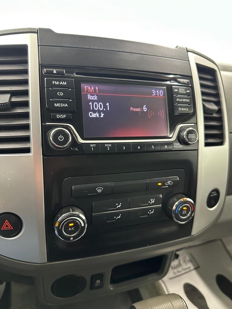 Nissan Frontier SV King Cab I4 5MT 2WD 2017
