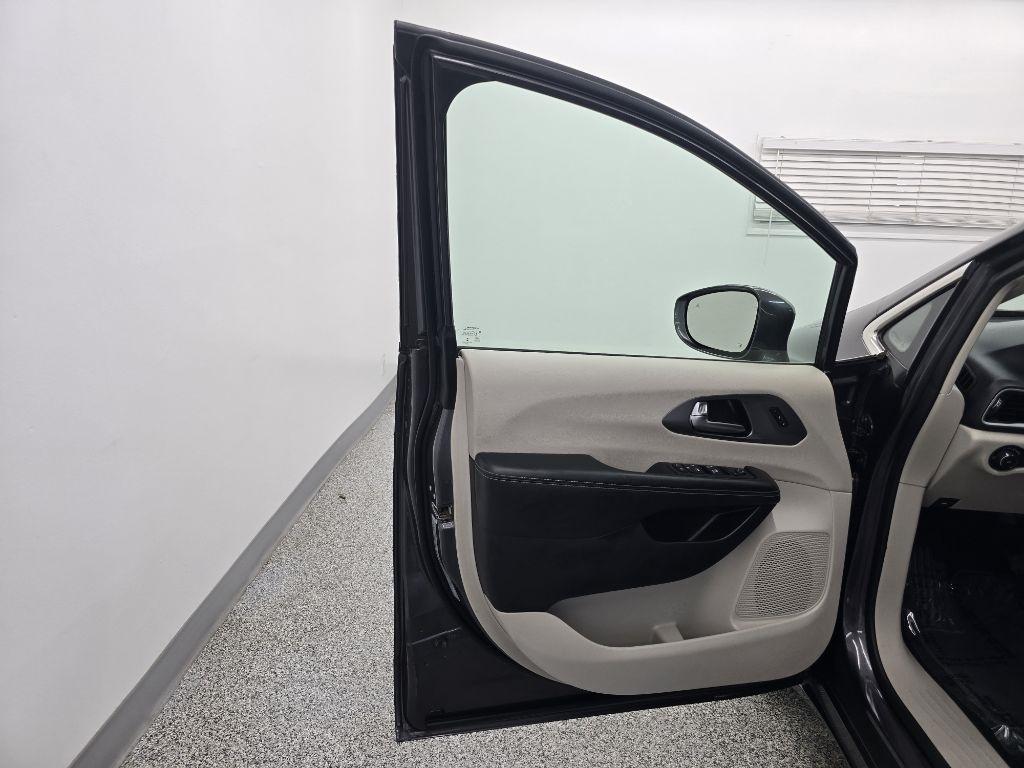 Chrysler Pacifica Touring-L 2022