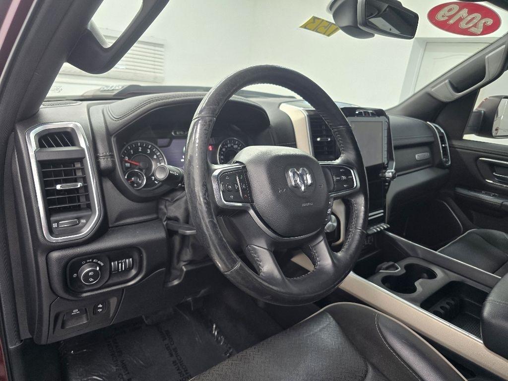 RAM 1500 Laramie Crew Cab SWB 2WD 2019