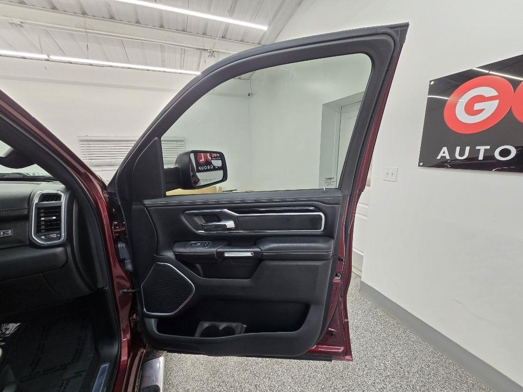 RAM 1500 Laramie Crew Cab SWB 2WD 2019
