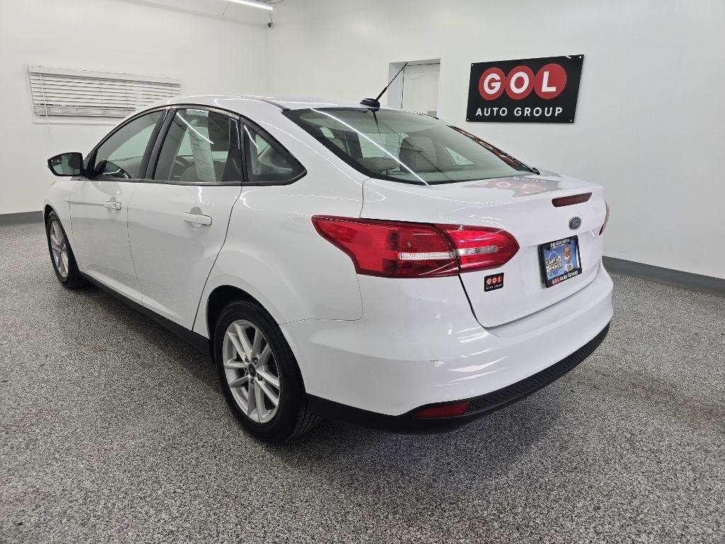 Ford Focus SE Sedan 2017