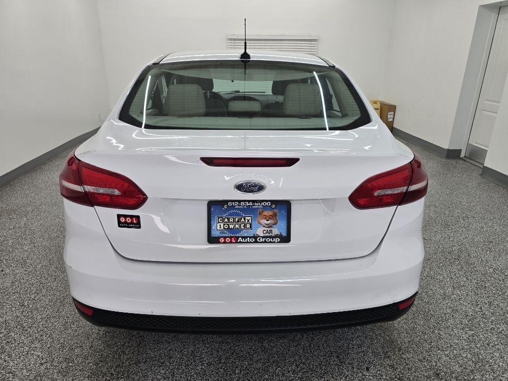 Ford Focus SE Sedan 2017