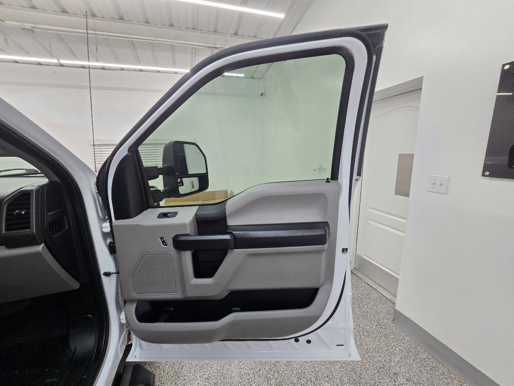 Ford F-250 SD XL Crew Cab 4WD 2021