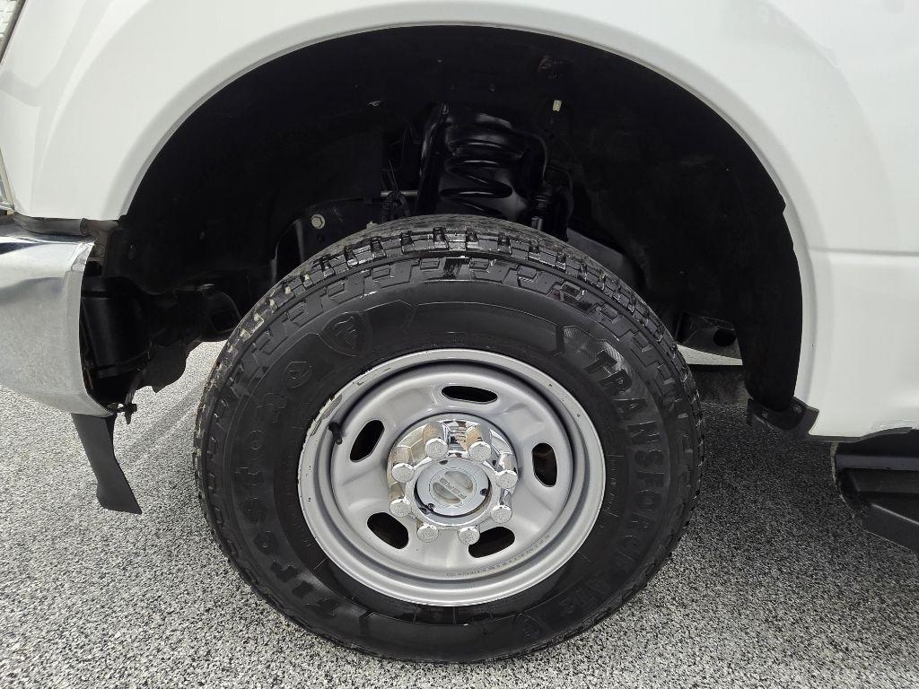 Ford F-250 SD XL Crew Cab 4WD 2021