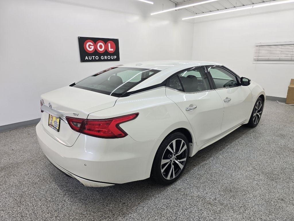 Nissan Maxima 3.5 S 2017