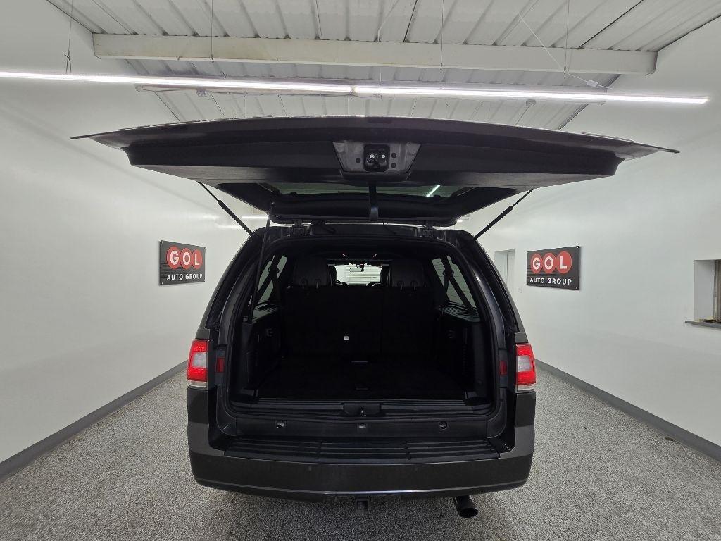 Lincoln Navigator L Reserve 2WD 2016