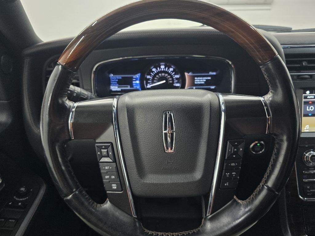 Lincoln Navigator L Reserve 2WD 2016