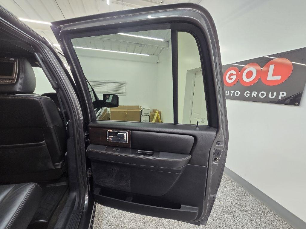 Lincoln Navigator L Reserve 2WD 2016