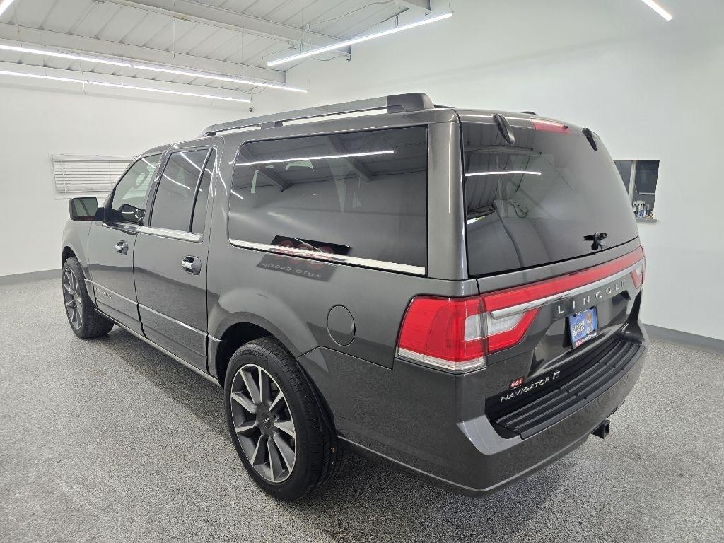 Lincoln Navigator L Reserve 2WD 2016