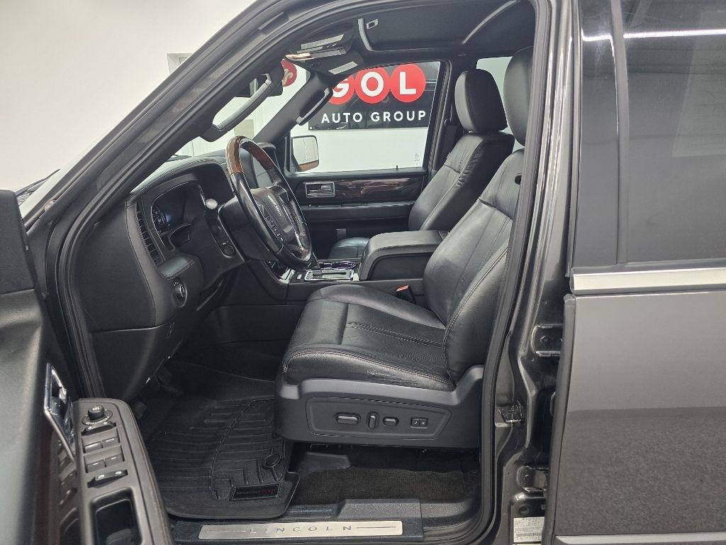 Lincoln Navigator L Reserve 2WD 2016