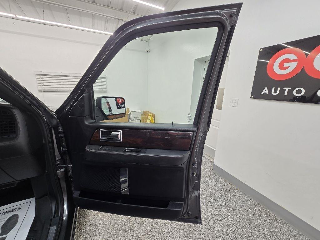 Lincoln Navigator L Reserve 2WD 2016