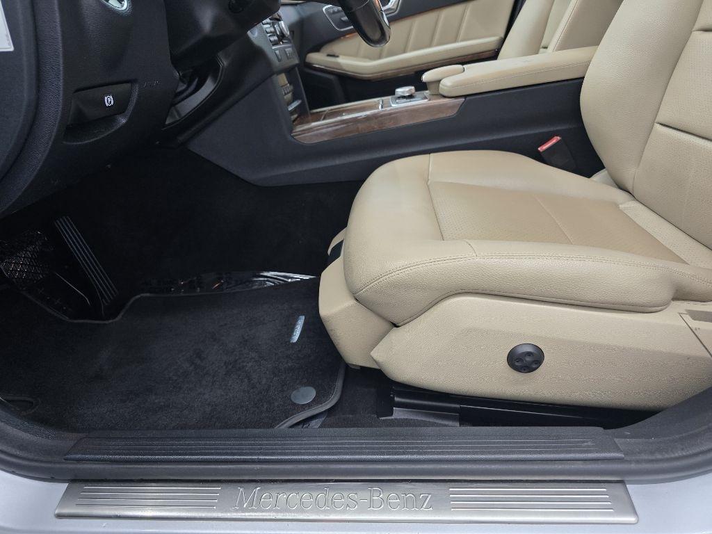 Mercedes-Benz E-Class E350 Sedan 2011