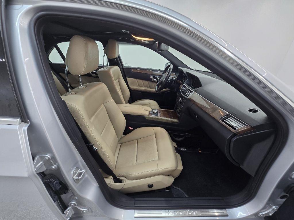 Mercedes-Benz E-Class E350 Sedan 2011