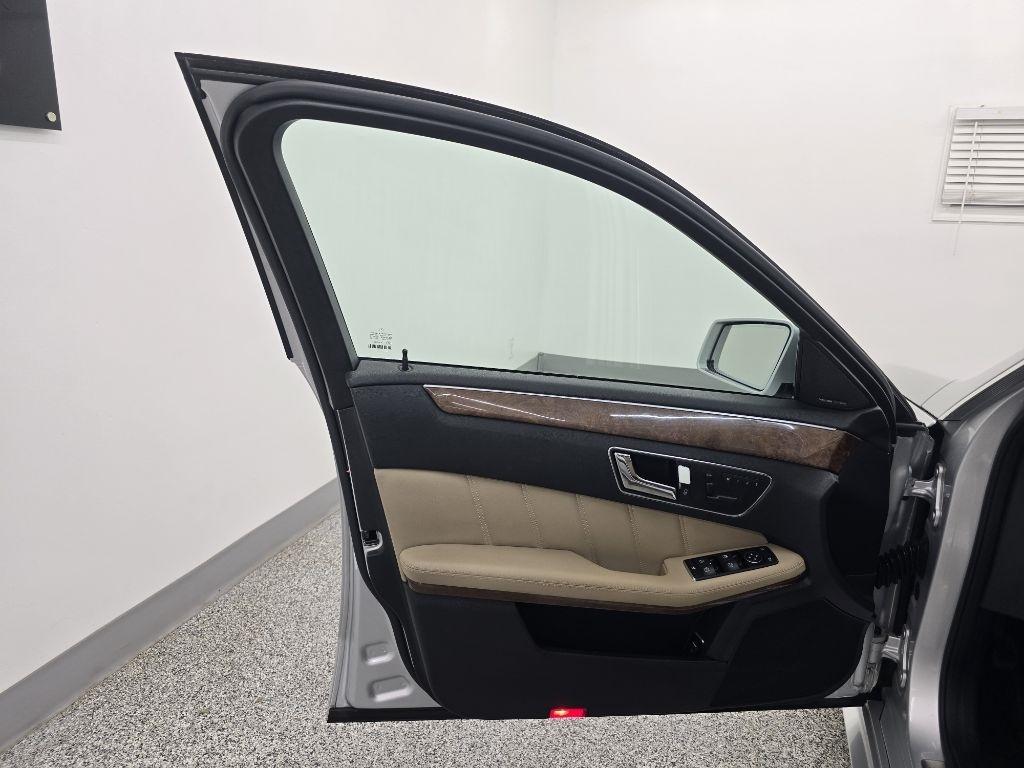 Mercedes-Benz E-Class E350 Sedan 2011