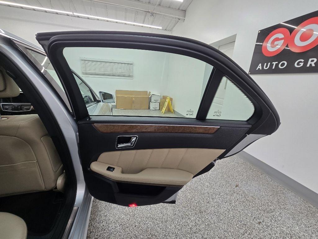 Mercedes-Benz E-Class E350 Sedan 2011