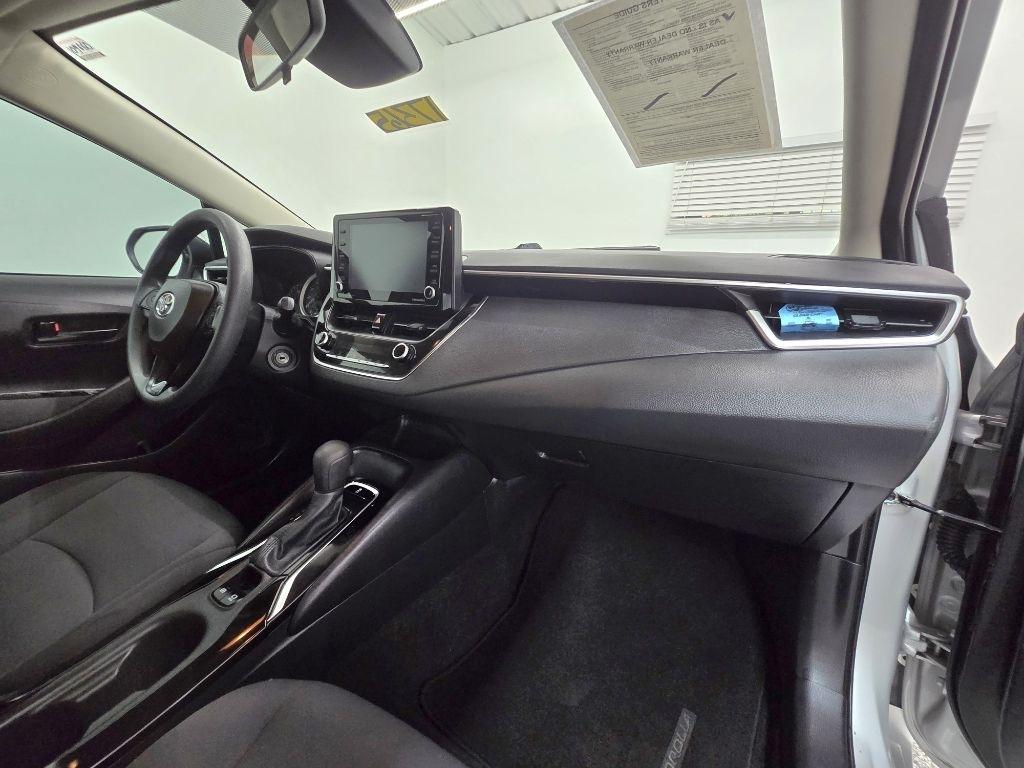 Toyota Corolla LE 2022