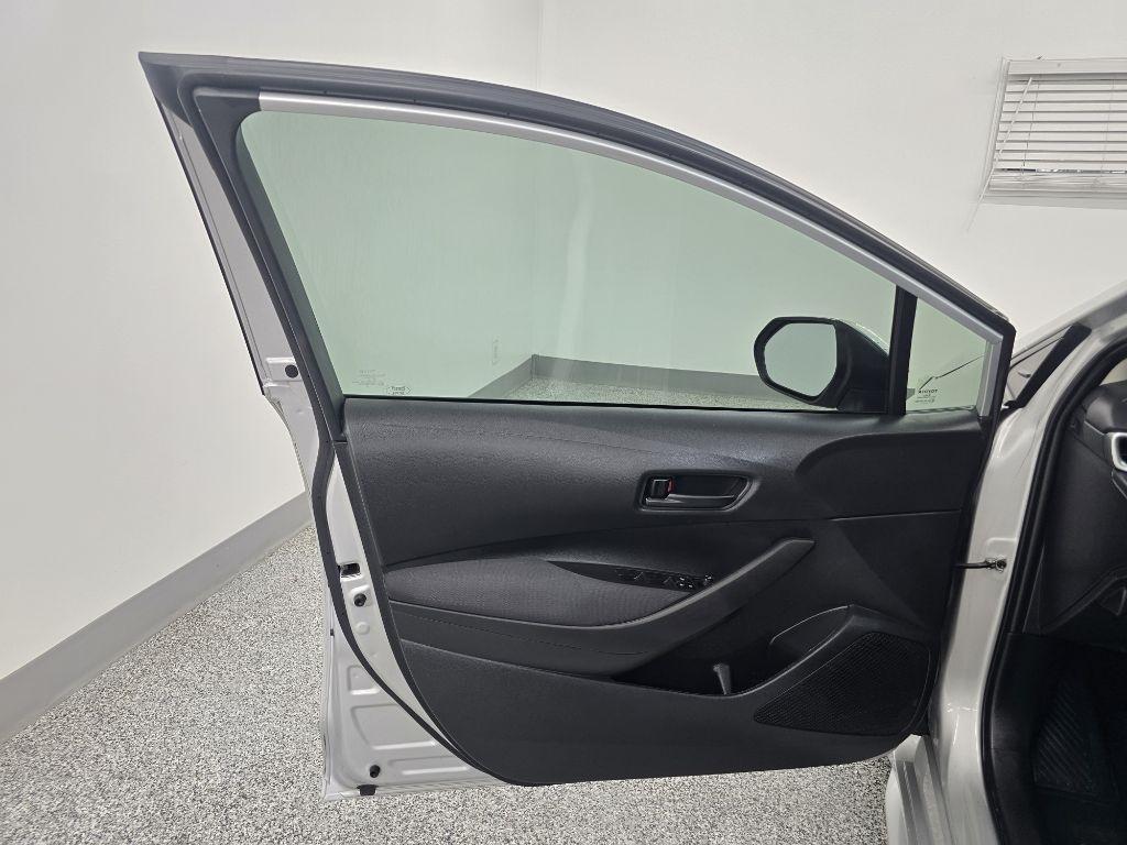 Toyota Corolla LE 2022