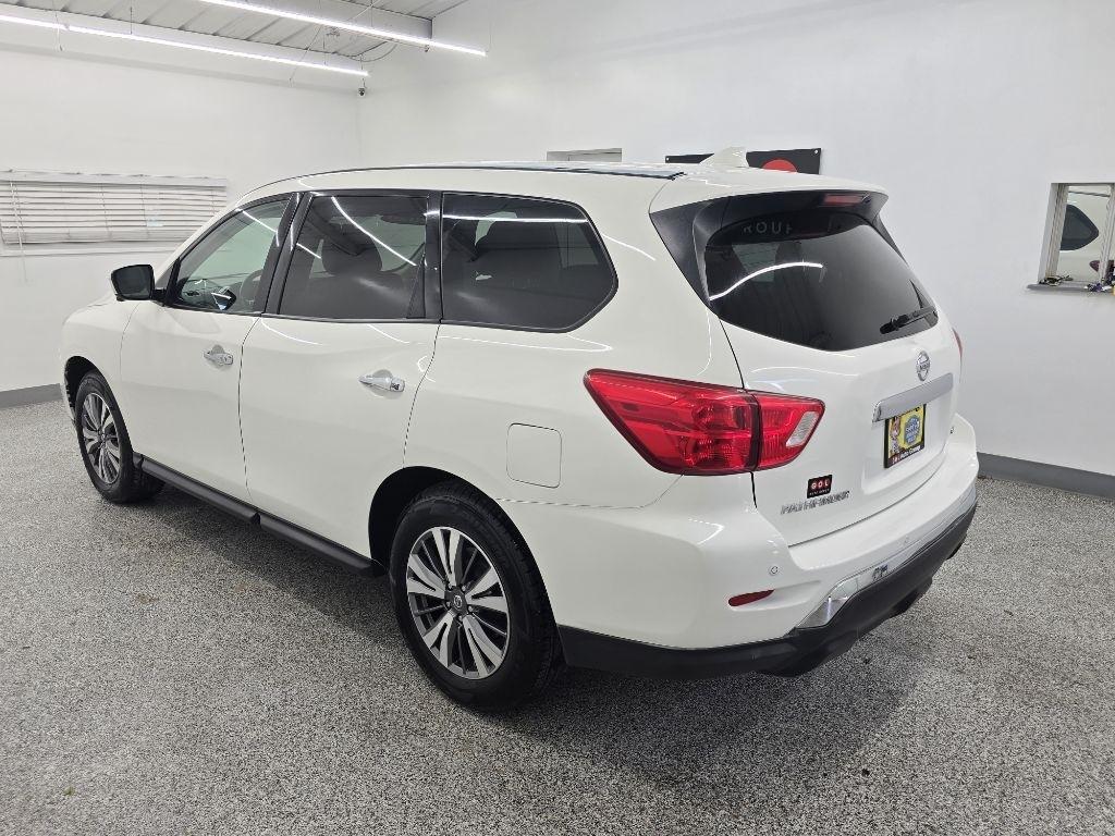 Nissan Pathfinder SL 2020