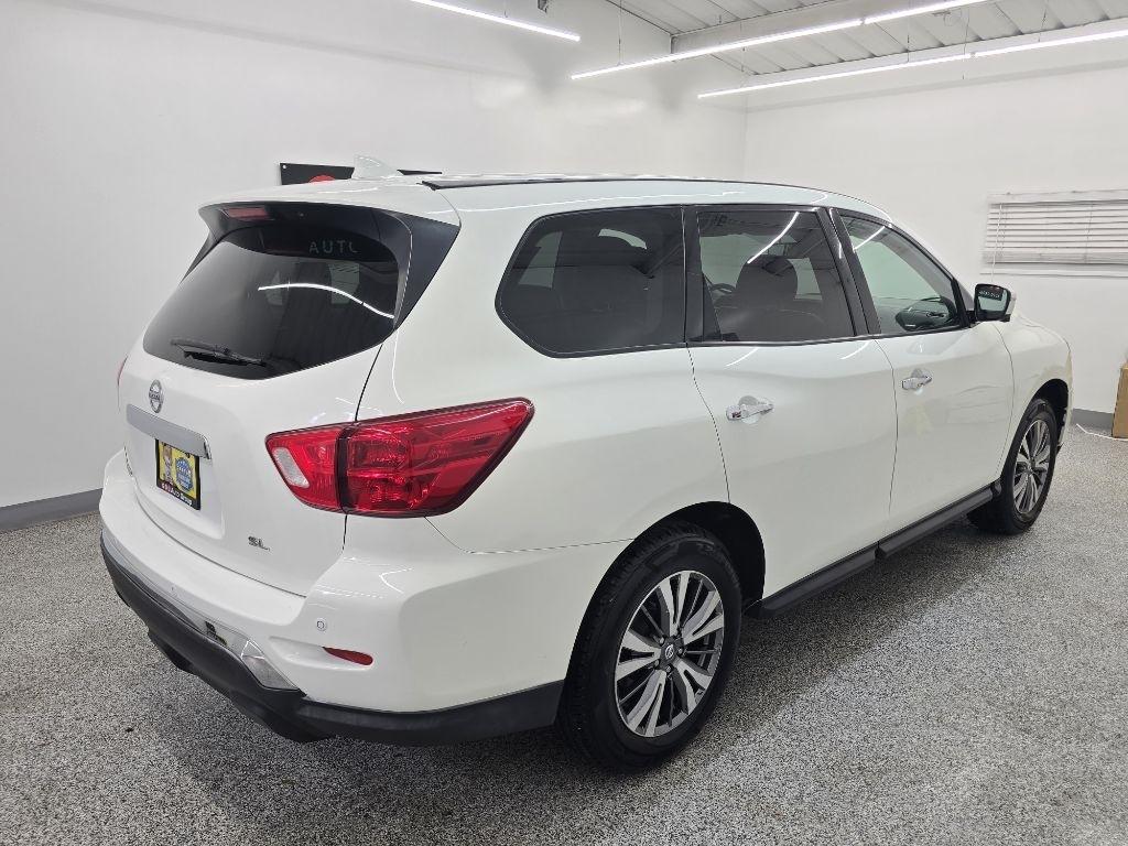 Nissan Pathfinder SL 2020