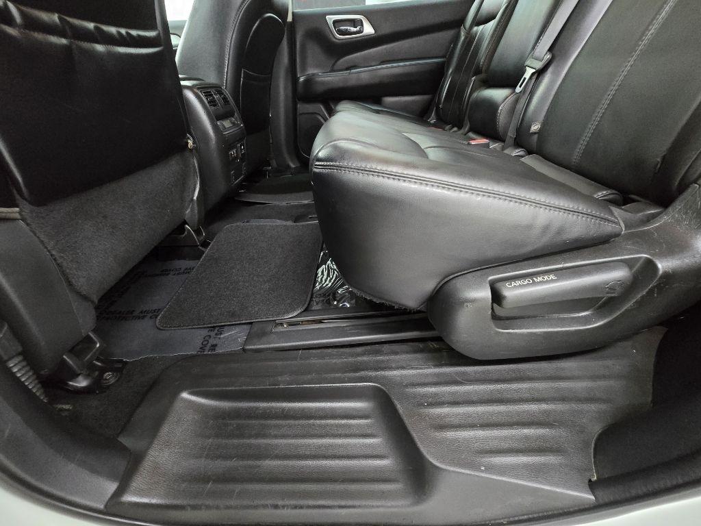 Nissan Pathfinder SL 2020