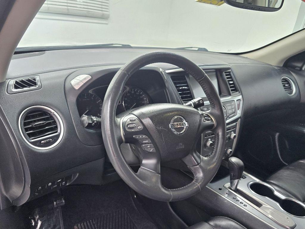 Nissan Pathfinder SL 2020