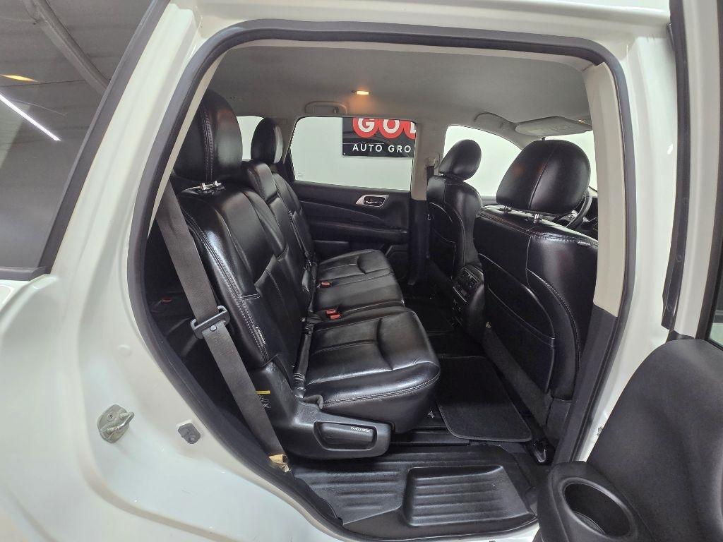 Nissan Pathfinder SL 2020