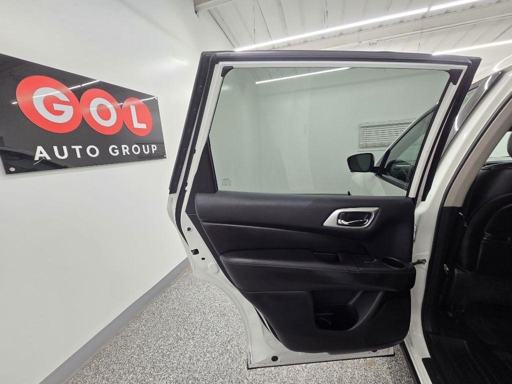 Nissan Pathfinder SL 2020