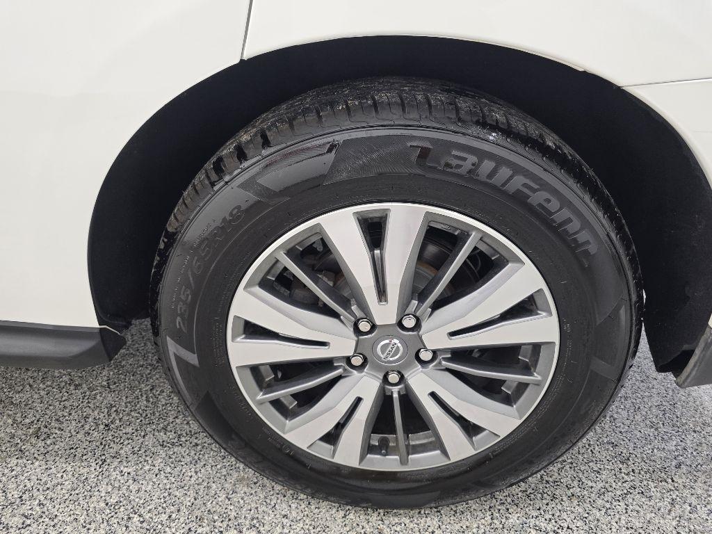 Nissan Pathfinder SL 2020