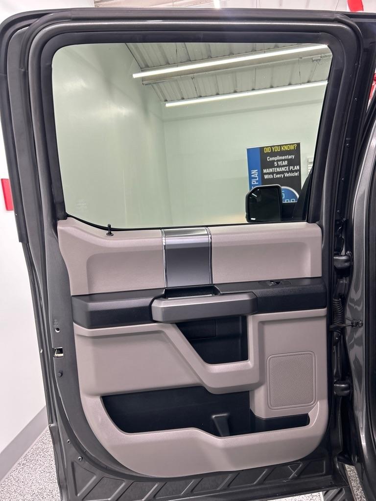Ford F-150 XLT SuperCrew 5.5-ft. Bed 2WD 2015