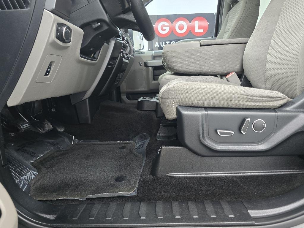 Ford F-150 XLT SuperCrew 5.5-ft. Bed 2WD 2015