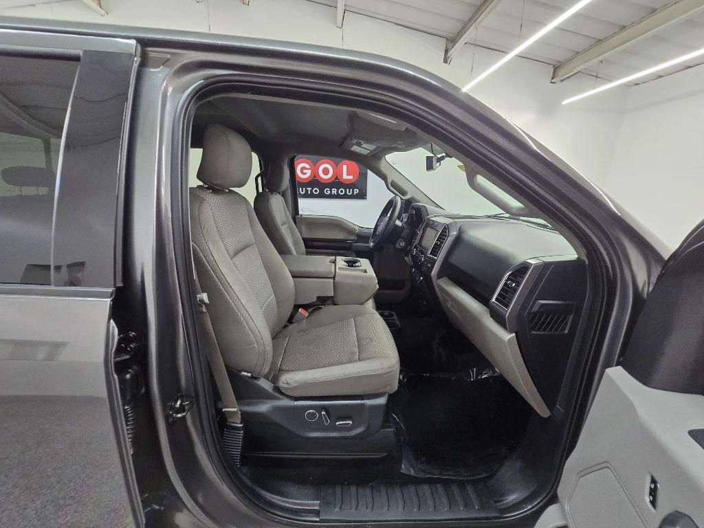 Ford F-150 XLT SuperCrew 5.5-ft. Bed 2WD 2015
