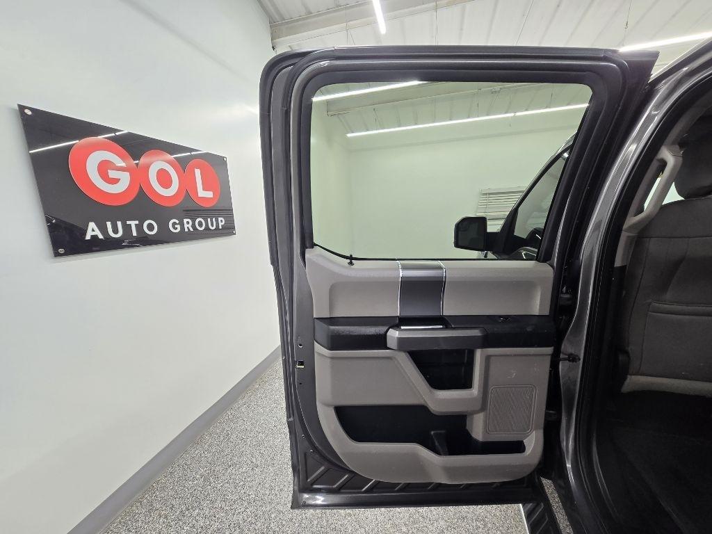 Ford F-150 XLT SuperCrew 5.5-ft. Bed 2WD 2015