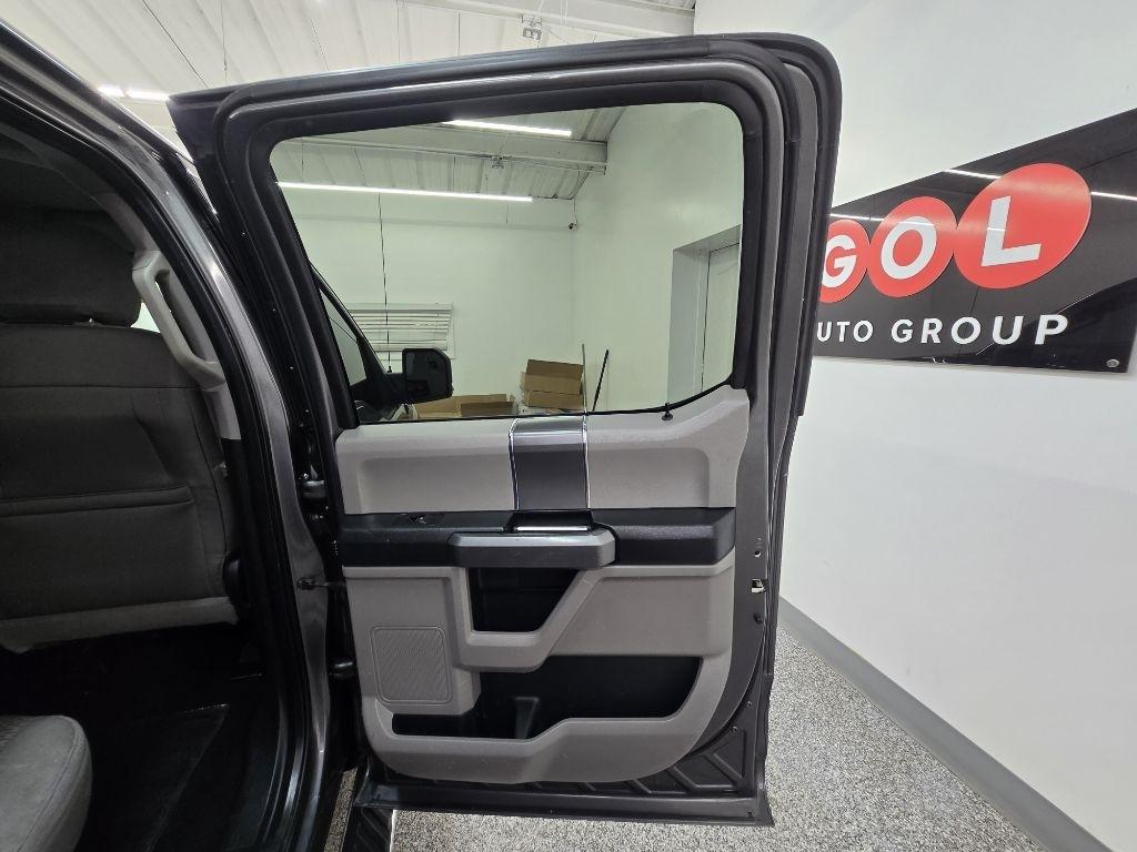 Ford F-150 XLT SuperCrew 5.5-ft. Bed 2WD 2015