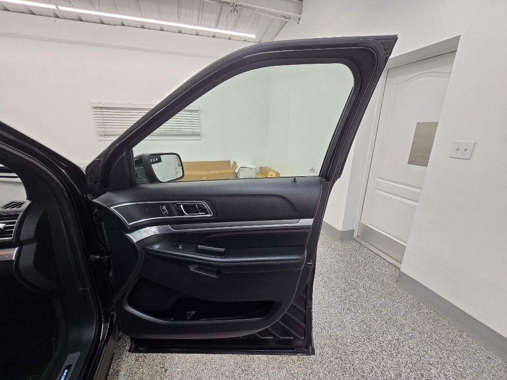 Ford Explorer Sport 4WD 2016