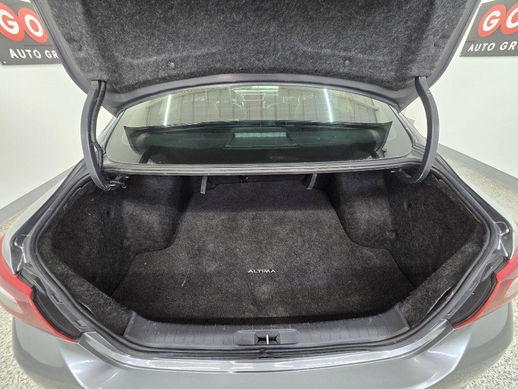 Nissan Altima 2.5 SV 2018