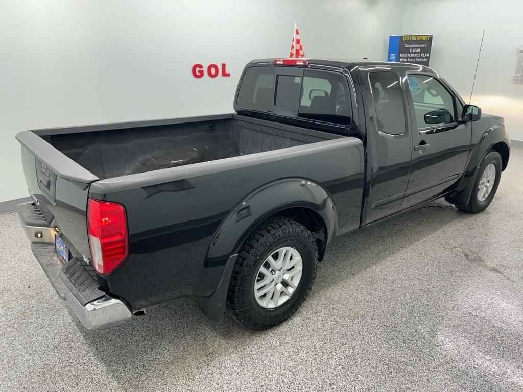 Nissan Frontier SV King Cab 5AT 2WD 2017