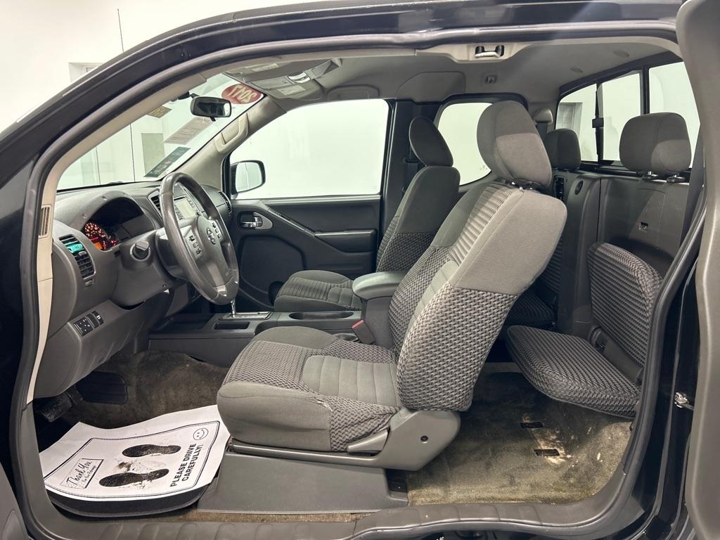 Nissan Frontier SV King Cab 5AT 2WD 2017