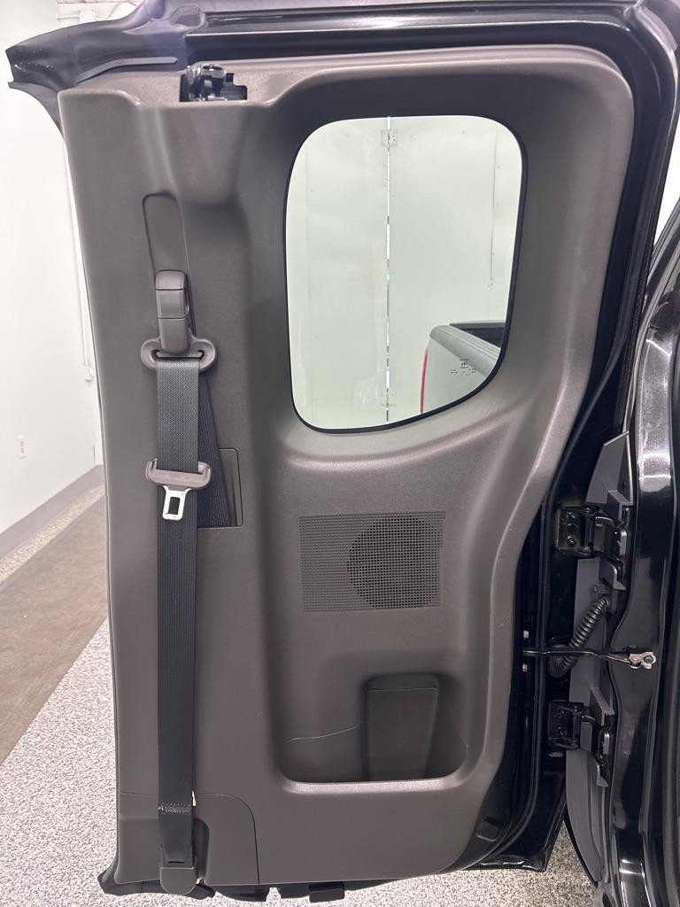 Nissan Frontier SV King Cab 5AT 2WD 2017