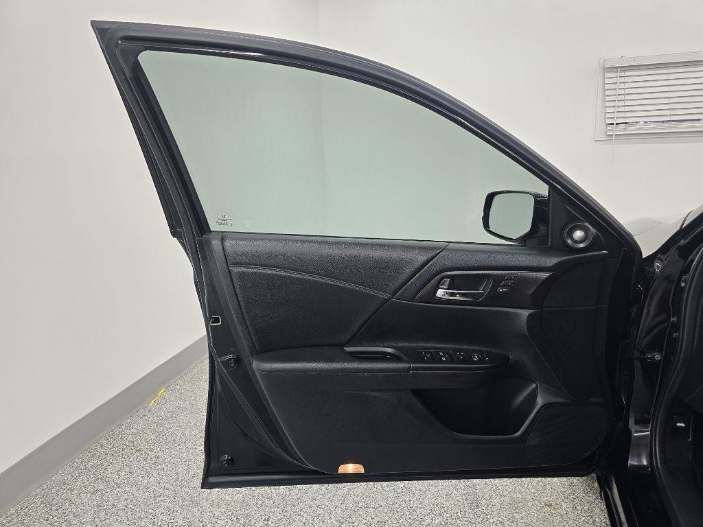 Honda Accord EX-L V6 Sedan AT 2013