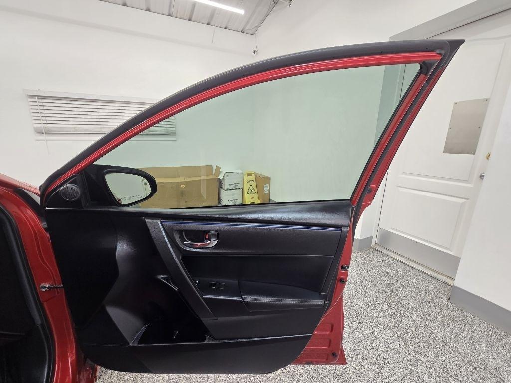 Toyota Corolla L CVT 2018