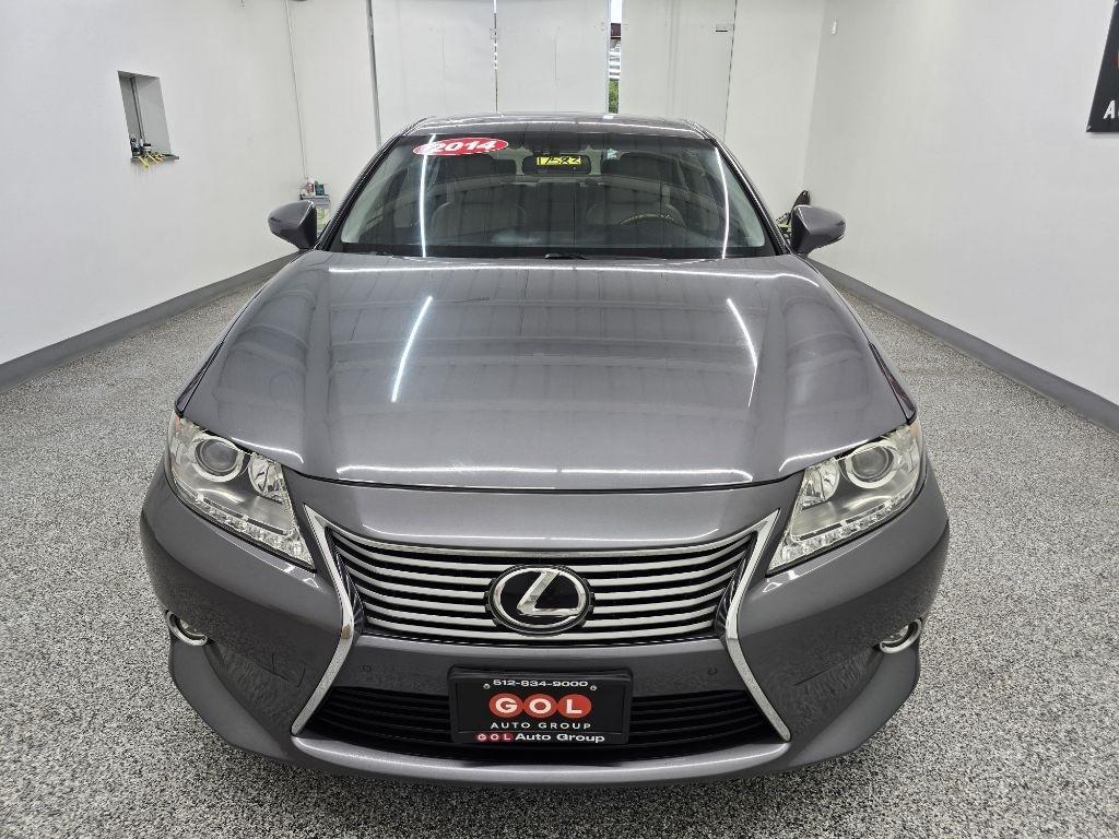 Lexus ES 350 Sedan 2014