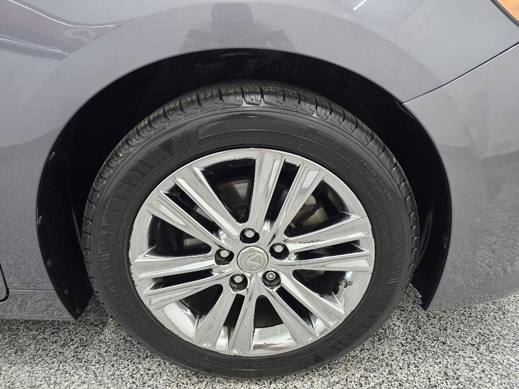 Lexus ES 350 Sedan 2014