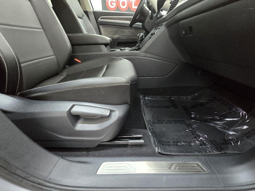 Volkswagen Atlas V6 SE w/Technology 4MOTION 2023