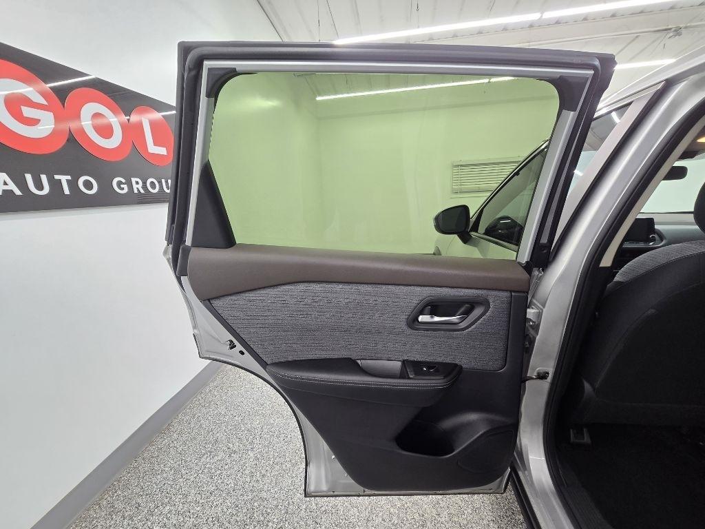 Nissan Rogue SV 2023