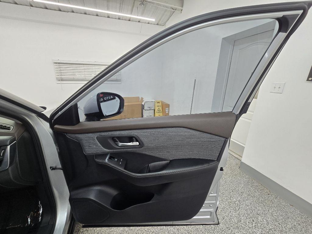 Nissan Rogue SV 2023
