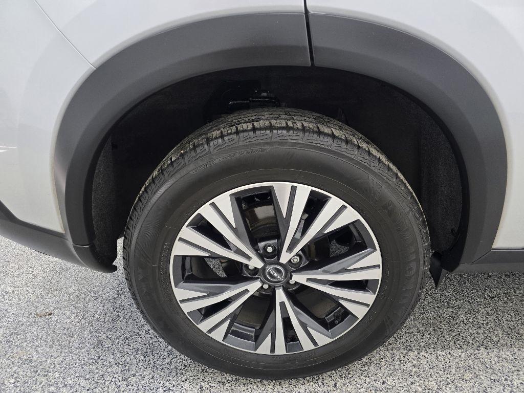 Nissan Rogue SV 2023