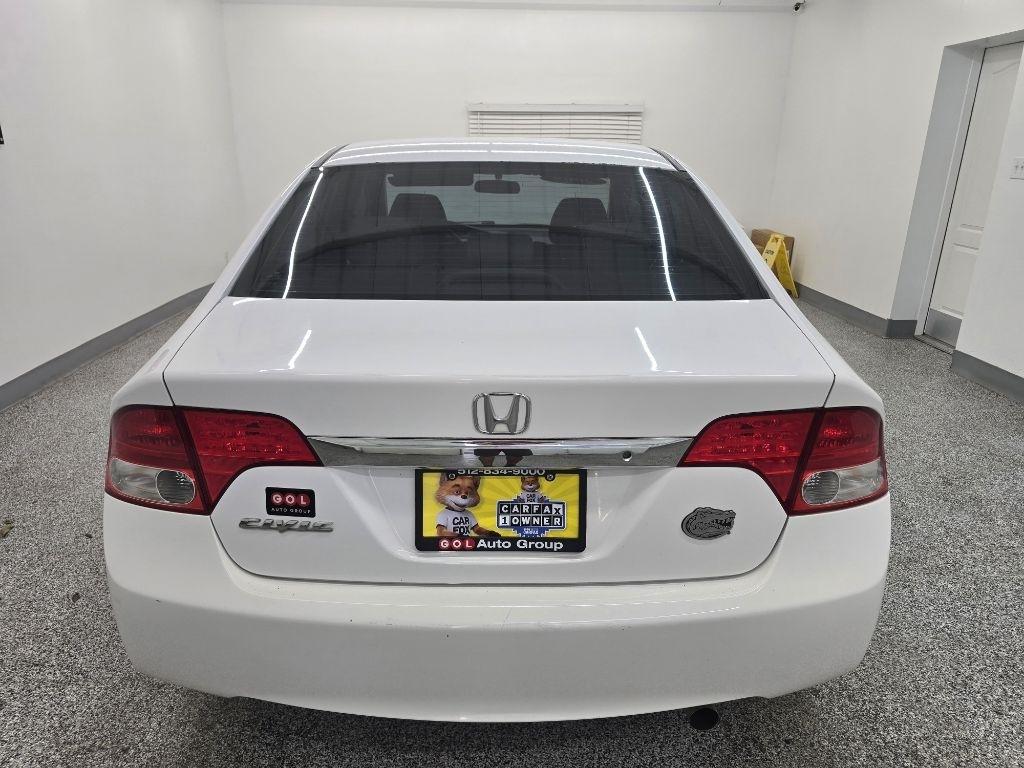 Honda Civic LX Sedan 5-Speed AT 2009