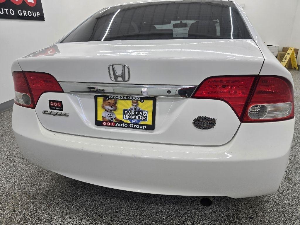 Honda Civic LX Sedan 5-Speed AT 2009