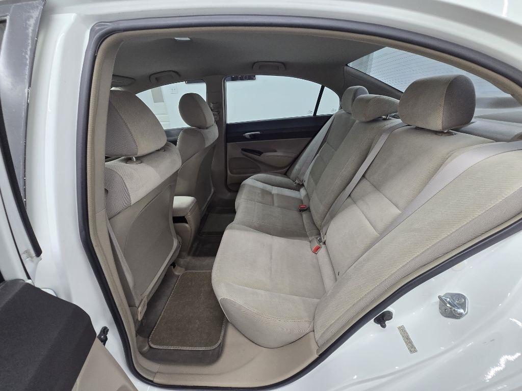 Honda Civic LX Sedan 5-Speed AT 2009