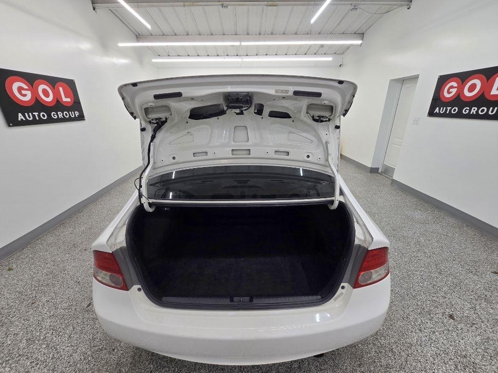 Honda Civic LX Sedan 5-Speed AT 2009